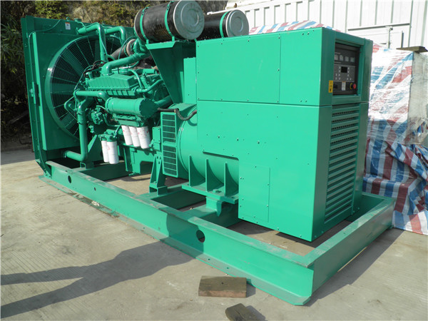 浦江出租发电机 发电机组厂家：柴油发电机组的控制屏的作用是什么？