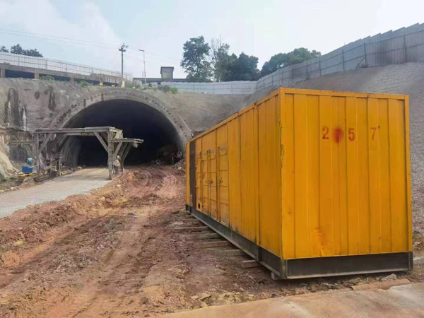 浦江发电机出租自启装置的工作原理是什么?