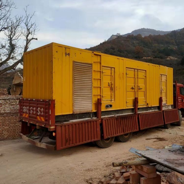 浦江200kW 发电机组在带电阻性负载时，输出功率会受到哪些因素的影响？
